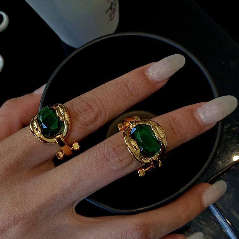Women Shiny Crystal Ring